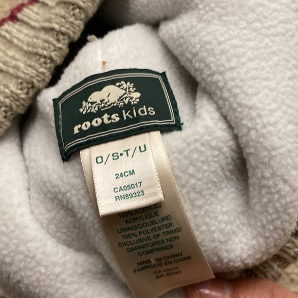 Roots kids cabin toque - Picture 5 of 5